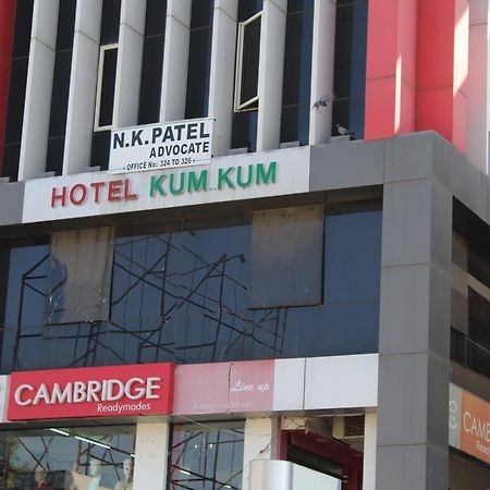 Hotel Kum Kum Adalaj Екстер'єр фото