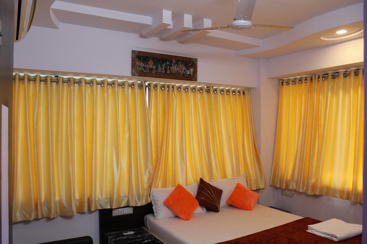 Hotel Kum Kum Adalaj Екстер'єр фото